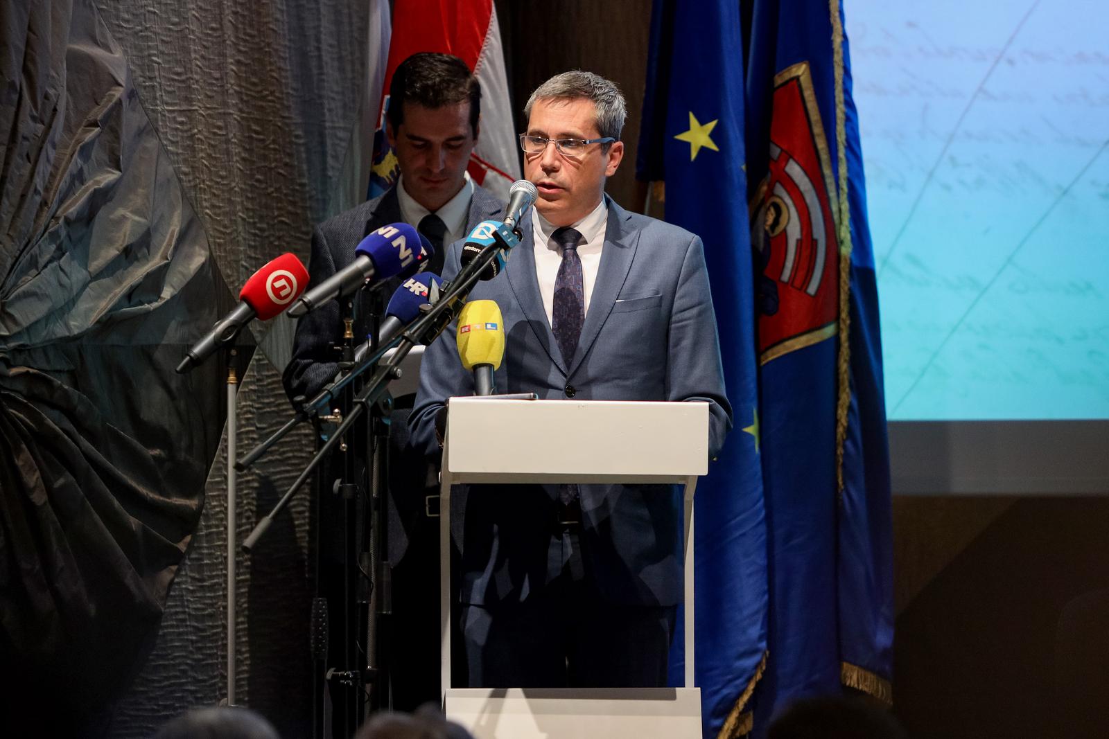 Svečana akademija povodom obilježavanja 400. obljetnice utemeljenja Državnog arhiva Svečana akademija povodom obilježavanja 400. obljetnice utemeljenja Državnog arhiva