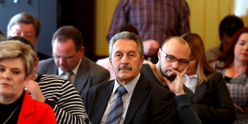 Zadar, 300113.Zgrada Zadarske zupanije na Poluotoku.U velikoj dvorani Zadarske zupanije jutros je odrzana sjednica Skupstine Zadarske zupanije. Na slici Veselko Cakic zupanijski vijecnik SDSS-a u Zadru.Foto: Jure Miskovic / CROPIX Zadar, 300113.Zgrada Zadarske zupanije na Poluotoku.U velikoj dvorani Zadarske zupanije jutros je odrzana sjednica Skupstine Zadarske zupanije. Na slici Veselko Cakic zupanijski vijecnik SDSS-a u Zadru.Foto: Jure Miskovic / CROPIX