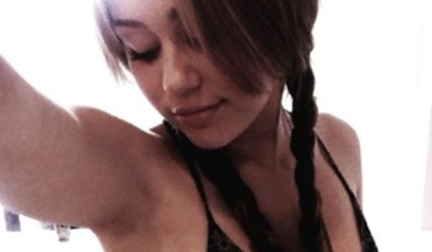 Miley Cyrus ( foto Twitter)