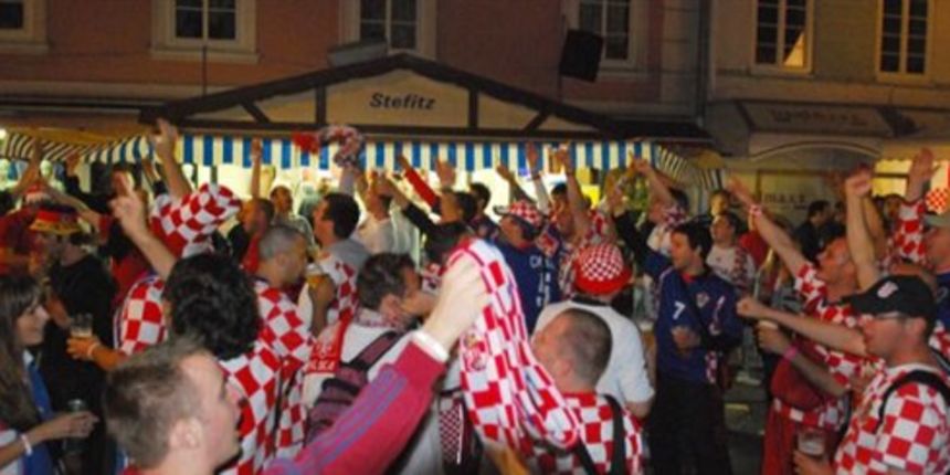 Hrvatski navijači (Foto: Index.hr)