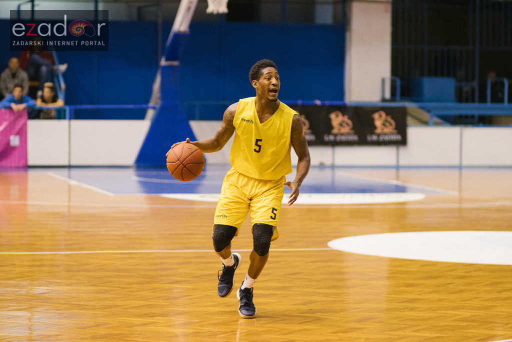 HT Premijer liga, 3. kolo: KK Jazine Arbanasi – GKK Šibenik 36-72 HT Premijer liga, 3. kolo: KK Jazine Arbanasi – GKK Šibenik 36-72