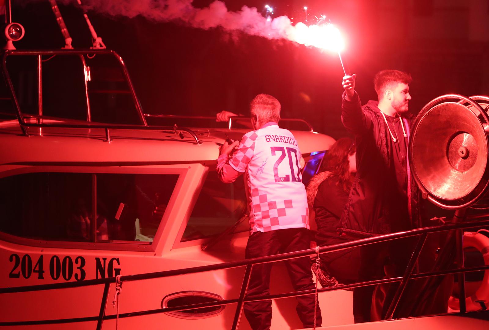 Veličanstveni doček brončanog Joška Gvardiola @ Novigrad Veličanstveni doček brončanog Joška Gvardiola @ Novigrad