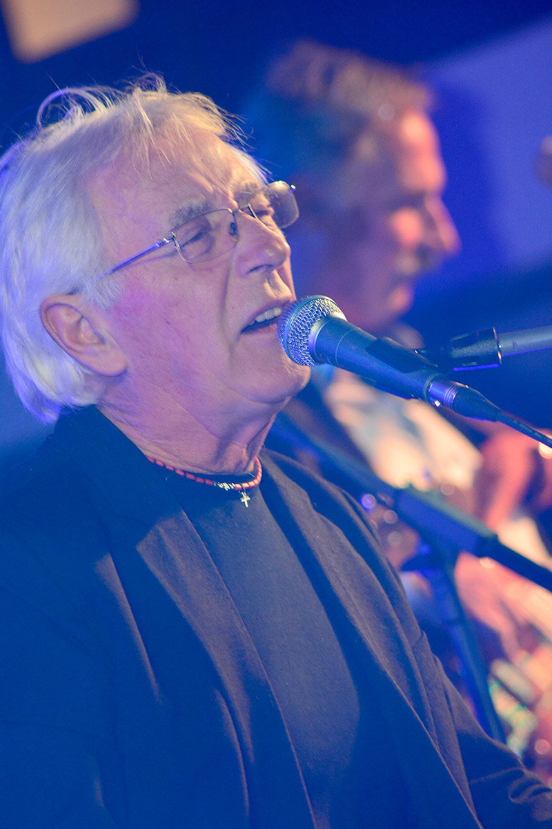 Oliver Dragojević & Dupini oduševili Zadrane ; foto Iva Perinčić