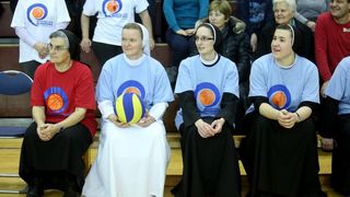 Zagreb: Sportske igre redovnica u OŠ Mato Lovrak. Photo: Goran Jakus/PIXSELL