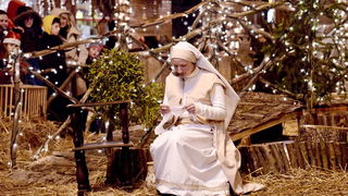 Zagreb, 221212.
Kaptol.
Zajednica Cenacolo vec 13 godina ispred Katedrale na Kaptolu u bozicno vrijeme priredjuje Zive jaslice.
Na fotografiji: detalj sa priredbe.
Foto: Admir Buljubasic / CROPIX Zagreb, 221212.
Kaptol.
Zajednica Cenacolo vec 13 godina ispred Katedrale na Kaptolu u bozicno vrijeme priredjuje Zive jaslice.
Na fotografiji: detalj sa priredbe.
Foto: Admir Buljubasic / CROPIX