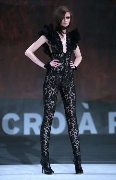 U trgovackom centru West gate odrzana je druga vecer modnog dogadjaja Nivea Cro a porter. Revije ce trajati od 24. do 27. ozujka. U trgovackom centru West gate odrzana je druga vecer modnog dogadjaja Nivea Cro a porter. Revije ce trajati od 24. do 27. ozujka.