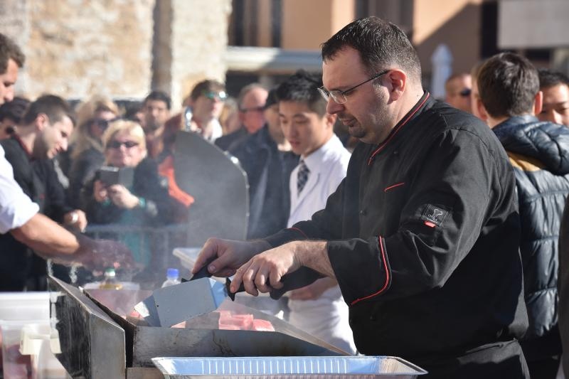 , Zadar – U sklopu drugog po redu Tuna, Sushi and Wine Festivala koji se od 3. do 7. veljace odrzava u Zadru, danas je odrzan glavni otvoreni dogadjaj za javnost na zadarskom Forumu uz degustaciju sushi i specijaliteta od tune i show program. Photo: Dino , Zadar – U sklopu drugog po redu Tuna, Sushi and Wine Festivala koji se od 3. do 7. veljace odrzava u Zadru, danas je odrzan glavni otvoreni dogadjaj za javnost na zadarskom Forumu uz degustaciju sushi i specijaliteta od tune i show program. Photo: Dino