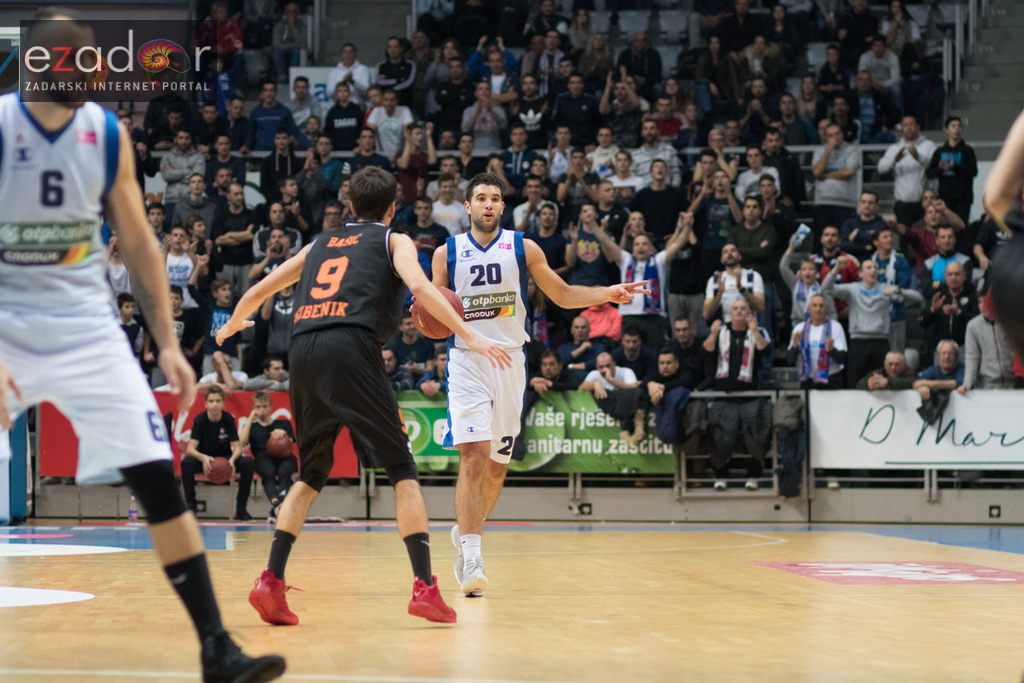 HT Premijer liga: 9. kolo: KK Zadar – GKK Šibenik 81-72. Mislav Brzoja