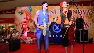 Image 685807 (auto) Image 685807 (auto)