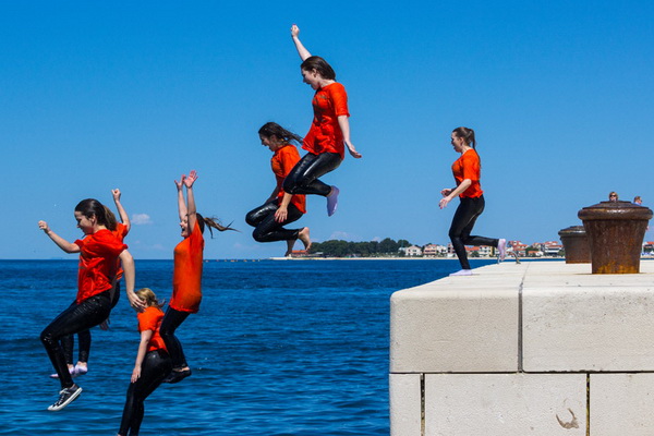 Ludijada maturanata na zadarskoj rivi 17. svibnja 2016. Foto: Bojan Bogdanić
