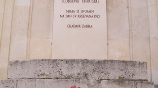 Polaganje lovorovog vijenca na spomen obilježje u povodu Dana antifašističke borbe Polaganje lovorovog vijenca na spomen obilježje u povodu Dana antifašističke borbe