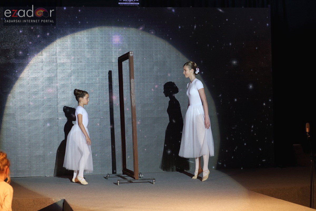 10. Festival vjenčanja: Modna revija vjenčanica i revija cvijeća 5. ožujka 2017.