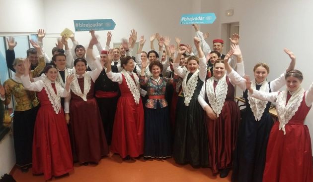 Večeras na Narodnom trgu nastupa KUD Zadarski Tanac