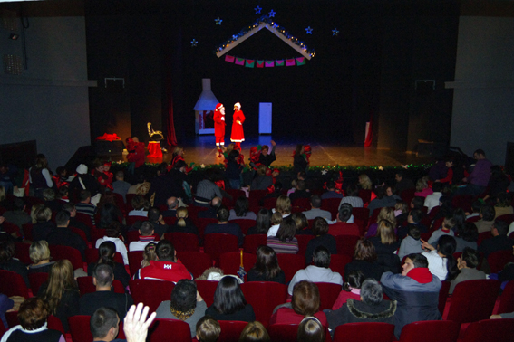 Plesna udruga Gesta: Ima li spasa za Djeda Mraza, Foto: Zeljko Karavida