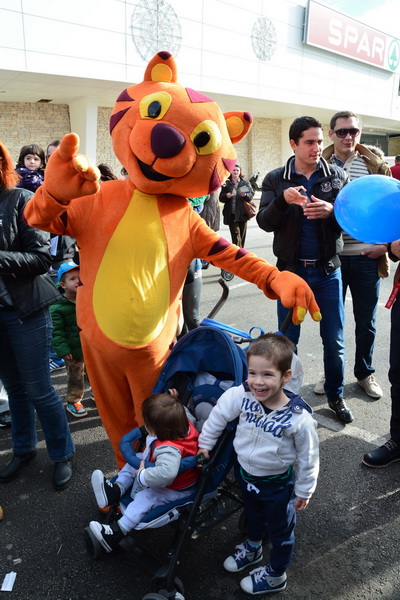 Supernova Zadar: Sveti Nikola i kamion Djeda mraza, Foto: Iva Perinčić Supernova Zadar: Sveti Nikola i kamion Djeda mraza, Foto: Iva Perinčić