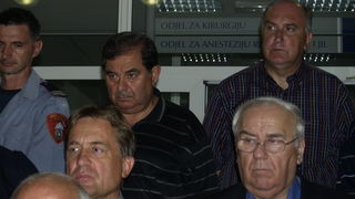 Sanader u posjeti ozljedjenim vatrogascima