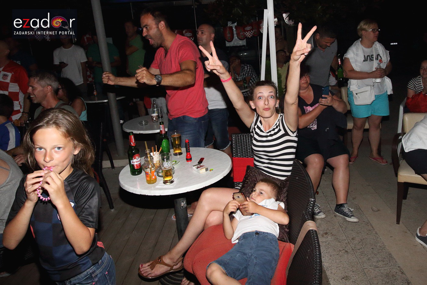 Bibinje: Navijanje za Vatrene i fešta nakon pobjede nad Engleskom