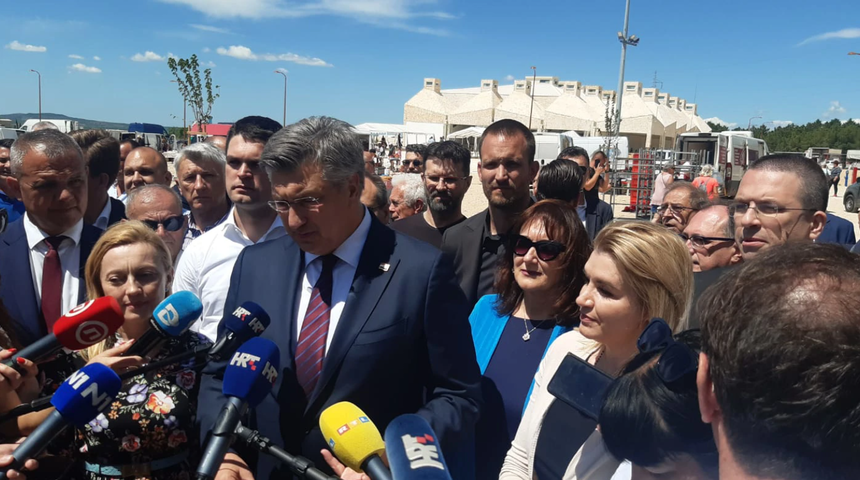 Image 6027721 (auto)