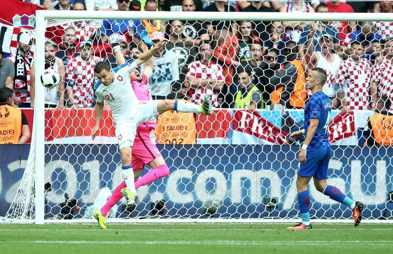 Stadion Geoffroy-Guichard, Saint-Etienne, UEFA EURO 2016., 2. kolo, skupina D, Česka – Hrvatska. Photo: PIXSELL Stadion Geoffroy-Guichard, Saint-Etienne, UEFA EURO 2016., 2. kolo, skupina D, Česka – Hrvatska. Photo: PIXSELL
