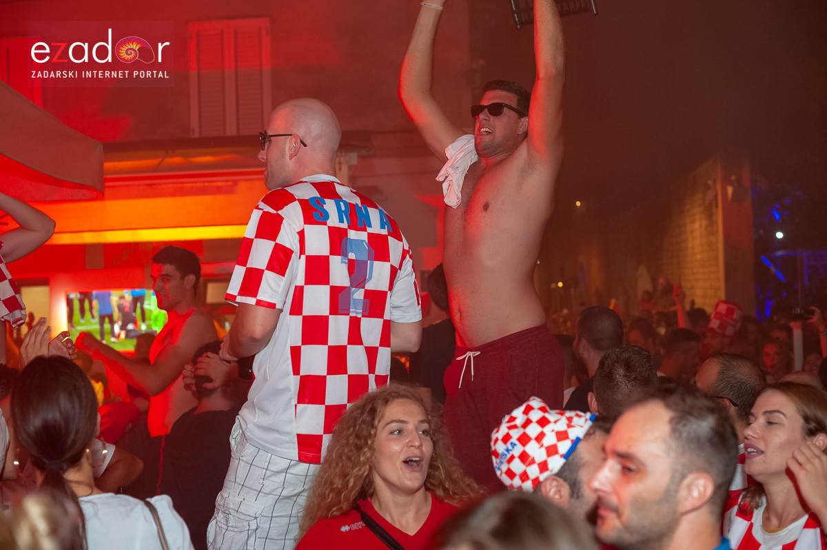 Zadar je gorio: Velika fešta nakon plasmana Vatrenih u finale Svjetskog prvenstva
