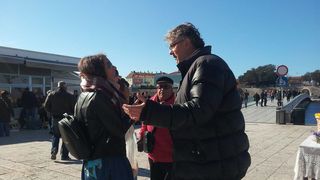 Dan žena, Bleke i konji