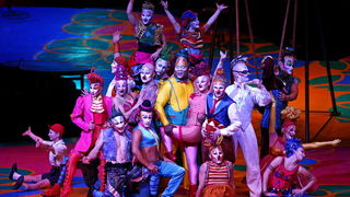 Zagreb, 171110.
Cirkus Cirque du Soleil najpoznatija je umjetnicka kolonija na svijetu.
U Zagrebu ce nastupati cak 5 dana za redom, sa predstavom Saltimbanco. Saltimbanco je predstava s kojom je Cirque du Soleil naduze na turneji te ju je vidjelo preko 11 Zagreb, 171110.
Cirkus Cirque du Soleil najpoznatija je umjetnicka kolonija na svijetu.
U Zagrebu ce nastupati cak 5 dana za redom, sa predstavom Saltimbanco. Saltimbanco je predstava s kojom je Cirque du Soleil naduze na turneji te ju je vidjelo preko 11