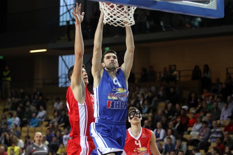 21.02.2015., Rijeka – U centru Zamet odrzana je 22. All-Star kosarkaska utakmica izmedju Sjevera i Juga. Photo: Goran Kovacic/PIXSELL 21.02.2015., Rijeka – U centru Zamet odrzana je 22. All-Star kosarkaska utakmica izmedju Sjevera i Juga. Photo: Goran Kovacic/PIXSELL