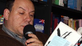 Književna večer grupe ZaPis i gosta Jurice Pavičića (foto: Filip Plazonić)