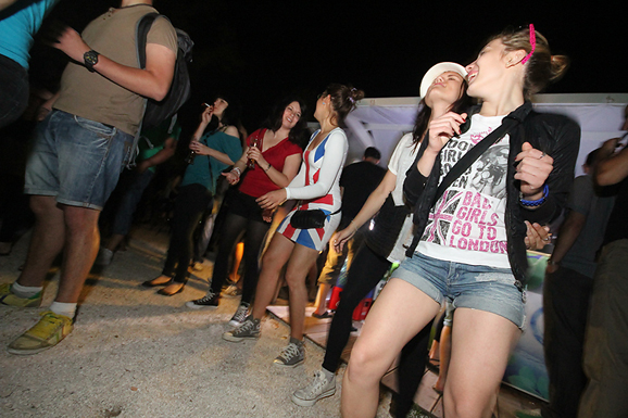 “The Bambi Molesters” u u Lounge & Baru Ledana (foto:Saša Čuka) “The Bambi Molesters” u u Lounge & Baru Ledana (foto:Saša Čuka)