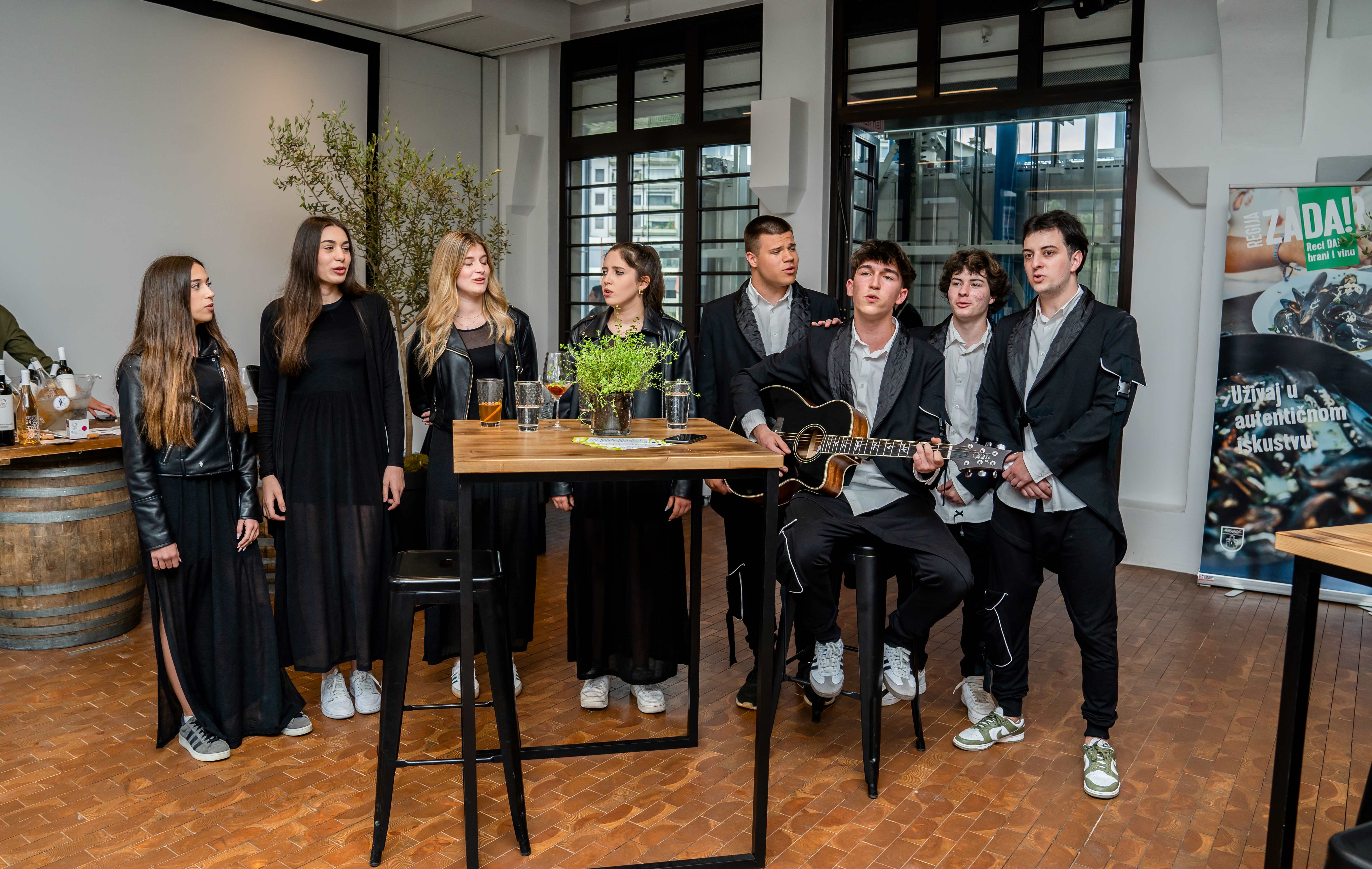 Predstavljanje eno-gastronomske ponude Zadarske županije medijima i turističkom sektoru u Ljubljani Predstavljanje eno-gastronomske ponude Zadarske županije medijima i turističkom sektoru u Ljubljani