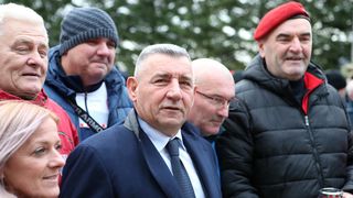 Na Gradskom groblju odana počast poginulim hrvatskim braniteljima povodom 30. obljetnice VRO Maslenica Na Gradskom groblju odana počast poginulim hrvatskim braniteljima povodom 30. obljetnice VRO Maslenica