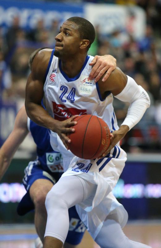 KC Drazen Petrovic, Zagreb – Treca utakmica finala doigravanja za prvaka Hrvatske, KK Cibona – KK Zadar. Photo: Igor Kralj/PIXSELL KC Drazen Petrovic, Zagreb – Treca utakmica finala doigravanja za prvaka Hrvatske, KK Cibona – KK Zadar. Photo: Igor Kralj/PIXSELL