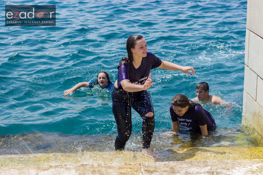Ludijada zadarskih maturanata na Pozdravu suncu i Morskim orguljama