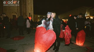 Humanitarni svjetlosni spektakl “Zaželi ljubav 2018.” @ Forum