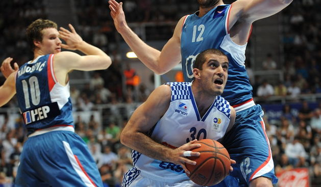 Zadar, 010610.
Dvorana Kresimir Cosic u Zadru. Druga finalna utakmica kosarkaskog prvenstva Hrvatske odigrana izmedju KK Zadar i KK Cibona. 
Na slici: igrac Zadra Vedran Morovic.
Foto: Andrija Lucic / CROPIX