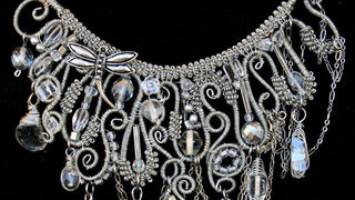 Izložba nakita u Muzeju antičkog stakla