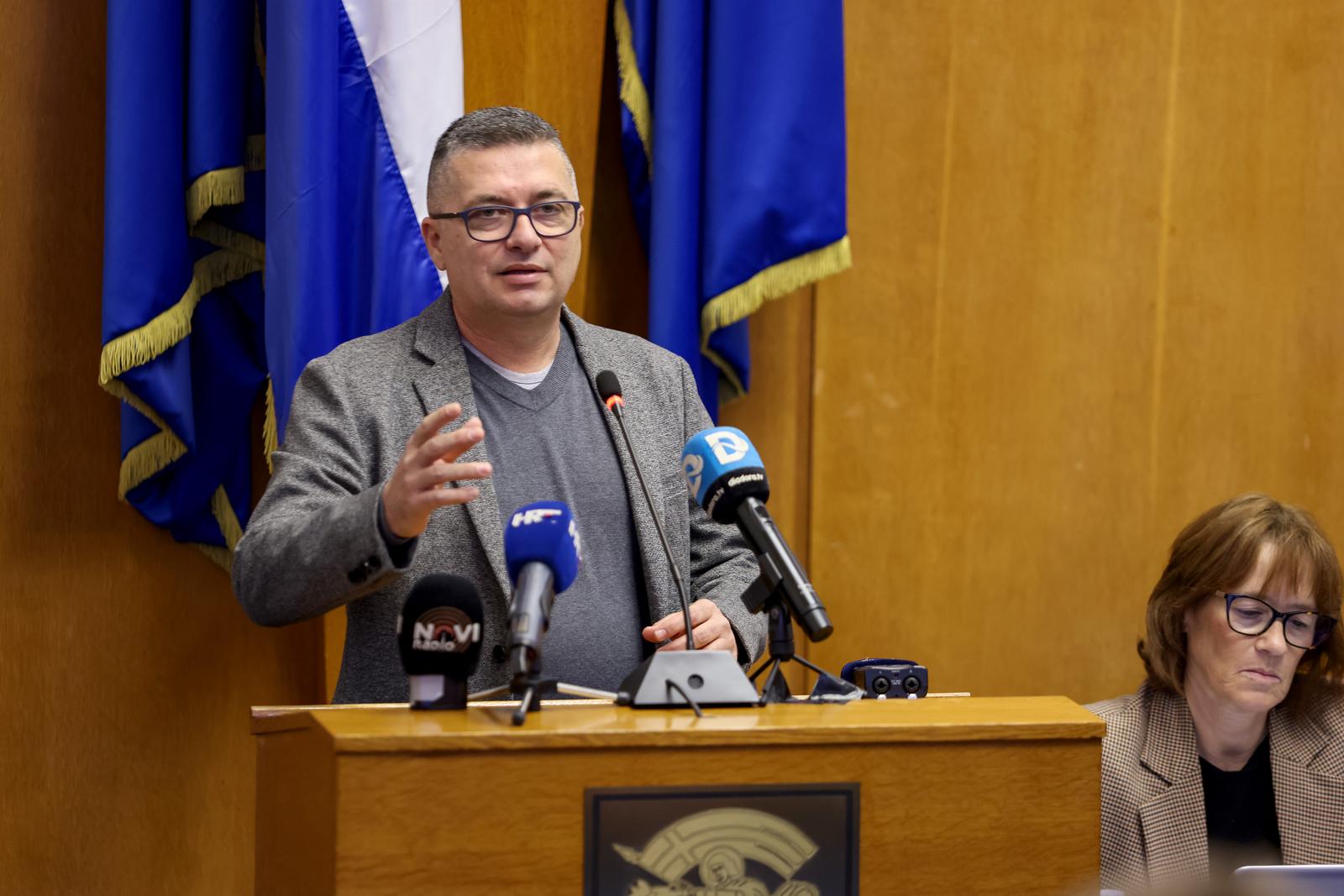 Sjednica Gradskog vijeća Grada Zadra Sjednica Gradskog vijeća Grada Zadra