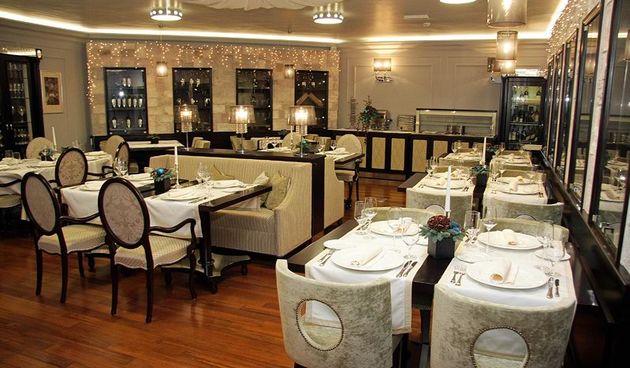 Hotel Bastion – Restoran Kaštel