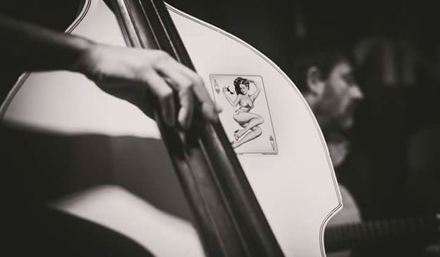 Taktovi Gypsy jazza večeras u Backsatgeu