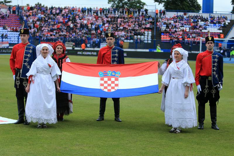Stadion Gradski vrt, Osijek. Prijateljska nogometna utakmica Hrvatska – Mali (2-1), Foto: Slavko Midzor Stadion Gradski vrt, Osijek. Prijateljska nogometna utakmica Hrvatska – Mali (2-1), Foto: Slavko Midzor