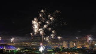 Zadarski doček Nove godine uz veliki vatromet Zadarski doček Nove godine uz veliki vatromet
