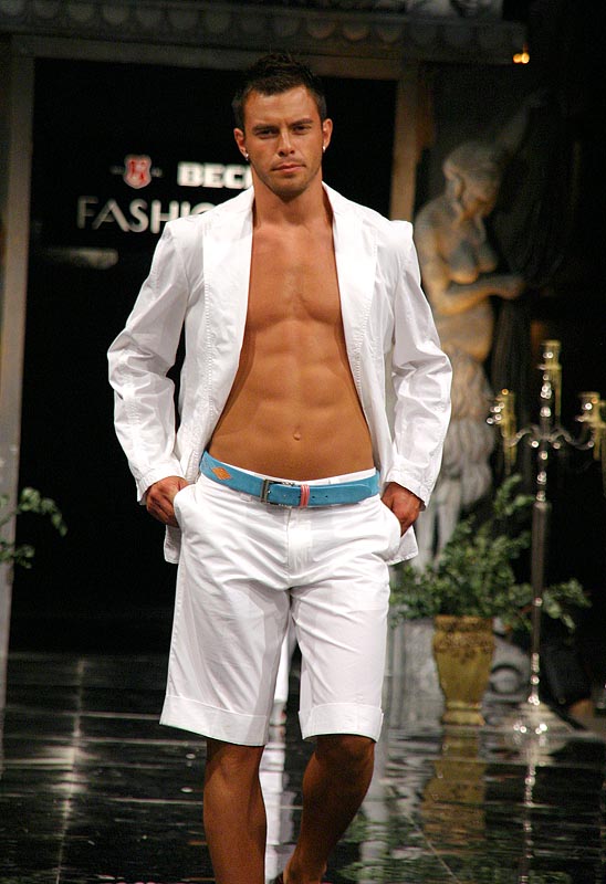 Image 1175303 (auto)