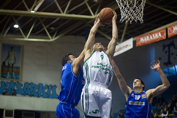 KK Sonik Puntamika – KK Alkar 77-59 (foto:Saša Čuka) KK Sonik Puntamika – KK Alkar 77-59 (foto:Saša Čuka)