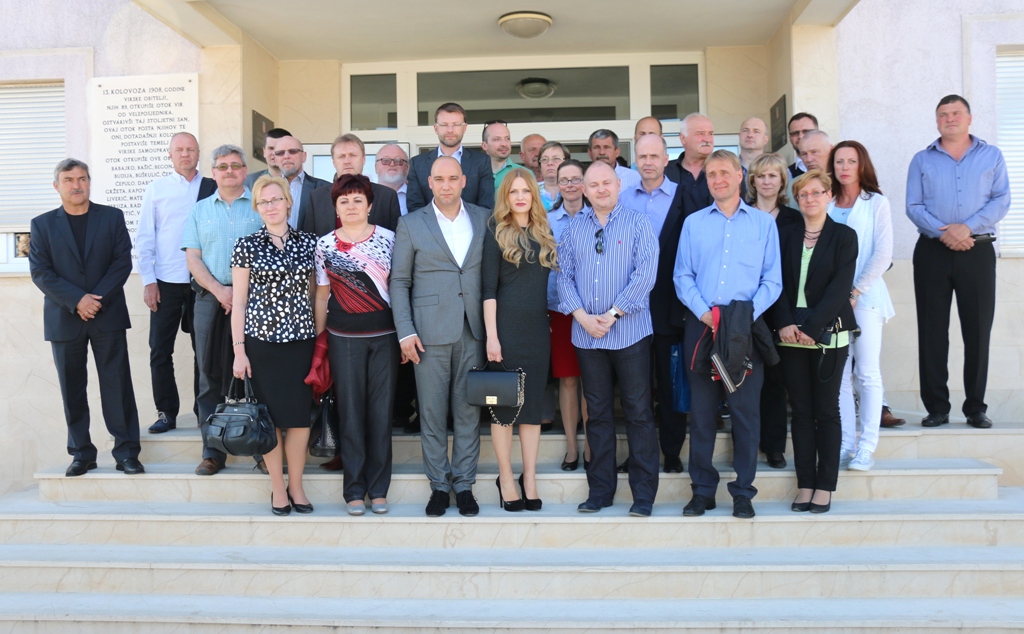 Delegacija Južnomoravske regije u posjeti otoku Viru Delegacija Južnomoravske regije u posjeti otoku Viru