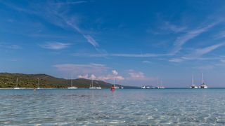 Izlet do Dugog otoka – planinarenje do Orljaka i posjet Velom Ratu