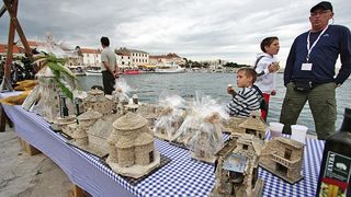 5. Eno-eko-gastro-etno stol (foto: Marin Gospić)