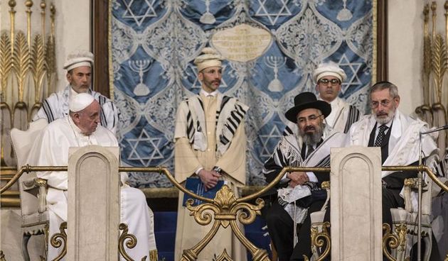 Papa Franjo posjetio rimsku sinagogu Tempio maggiore, Foto: Hina