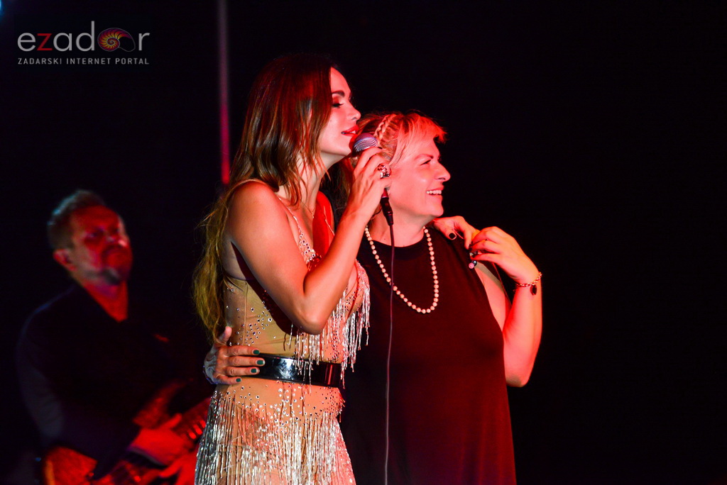 Severina Live @ Lounge & bar Ledana Severina Live @ Lounge & bar Ledana