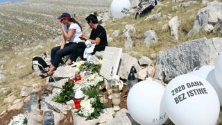 30.08.2015., Kornati – Na otoku Kornatu obiljezena je 8. obljetnica stradanja 12 vatrogasaca iz Sibenika, Vodica i Tisnog. Photo: Dusko Jaramaz/PIXSELL 30.08.2015., Kornati – Na otoku Kornatu obiljezena je 8. obljetnica stradanja 12 vatrogasaca iz Sibenika, Vodica i Tisnog. Photo: Dusko Jaramaz/PIXSELL