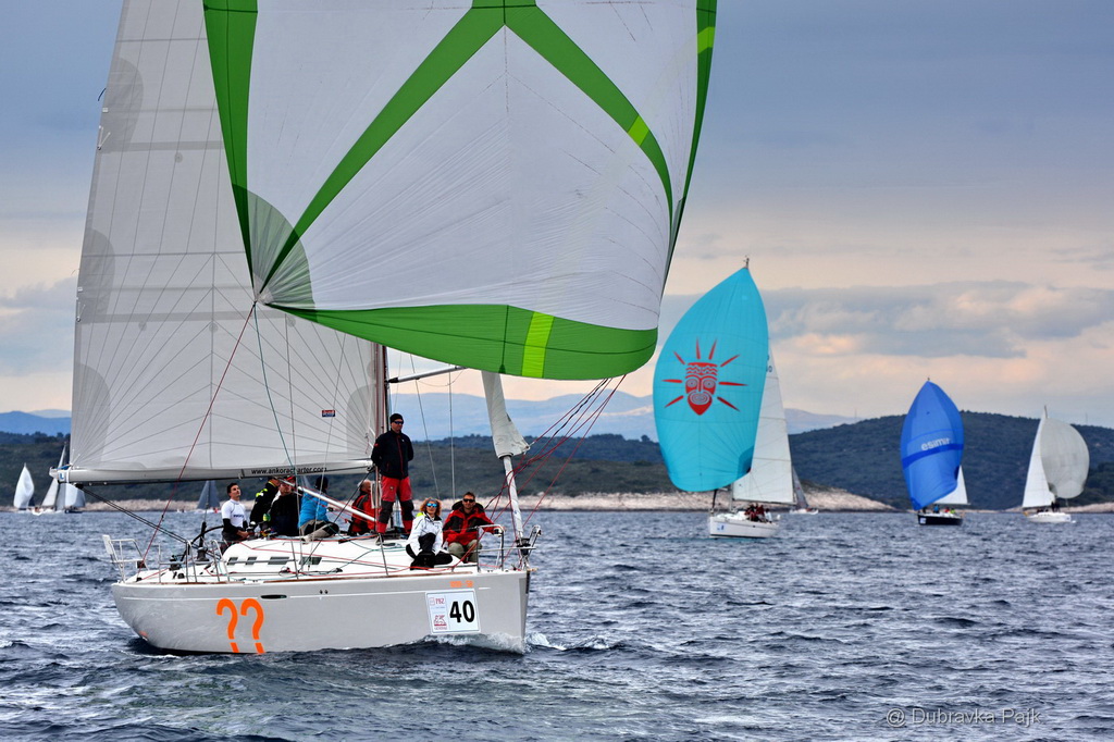 U hvarskom akvatoriju održana XXI. Uskršnja regata U hvarskom akvatoriju održana XXI. Uskršnja regata